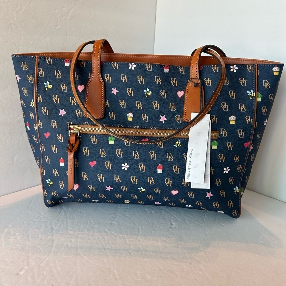 Dooney & Bourke NWT Aston Tote Gretta Novelty Blue Large Tote - Picture 2 of 12
